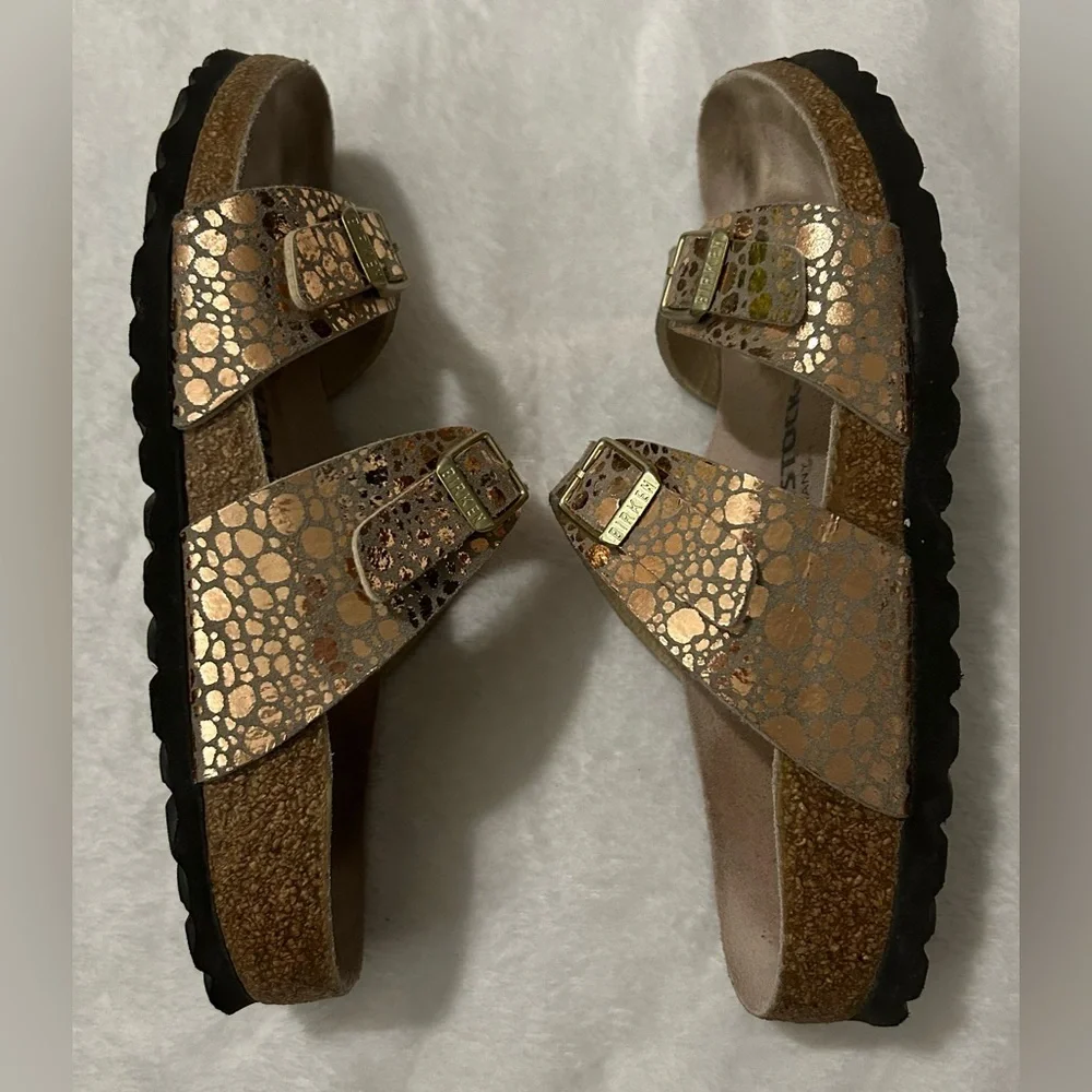 Birkenstock Arizona Sz 5(36) RoseGold Metallic Stone Two-Strap Buckle Sandals - Picture 4 of 8